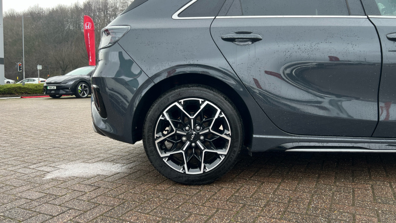 Kia Ceed 1.5T GDi ISG 138 GT-Line 5dr DCT Petrol Hatchback